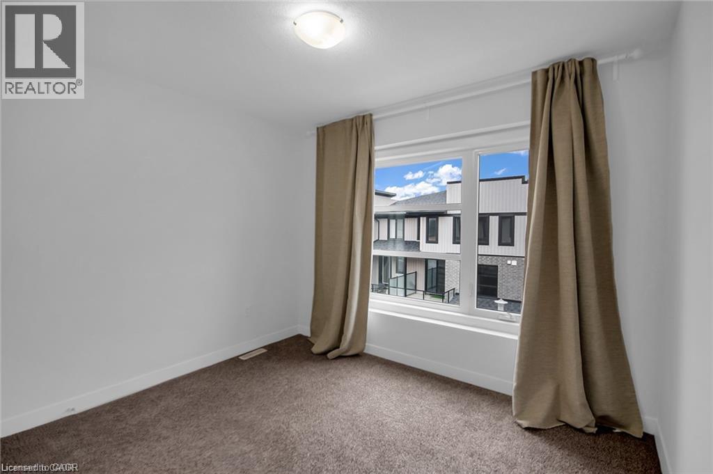 4 bedroom Single Family interior view, 961 BATTERY Park, London, Ontario