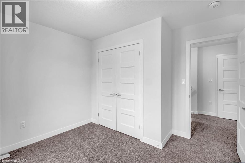 4 bedroom Single Family interior view, 961 BATTERY Park, London, Ontario
