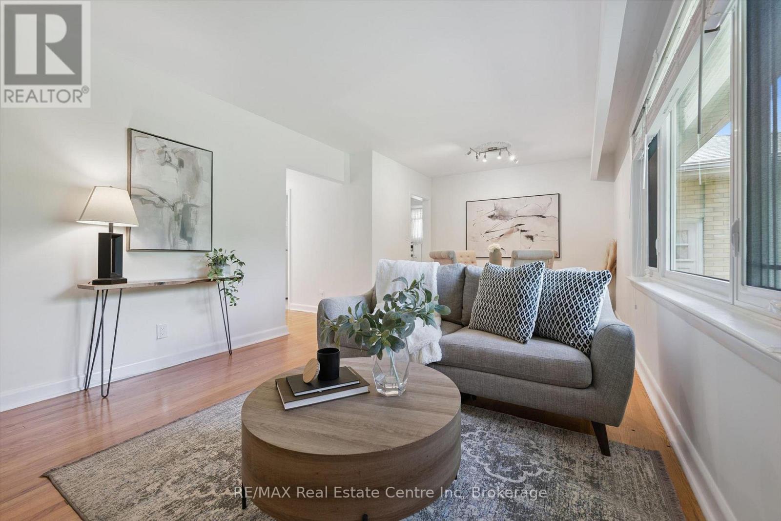 9 HAMEL AVENUE - Image 6