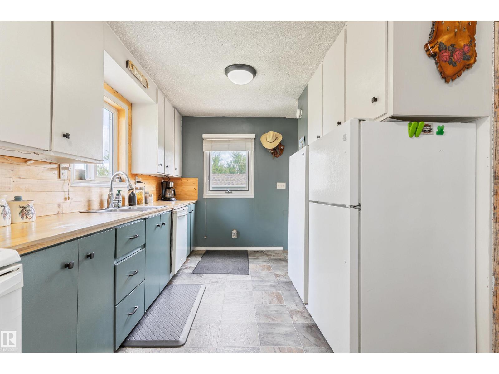 20 Township 484 RD - 20