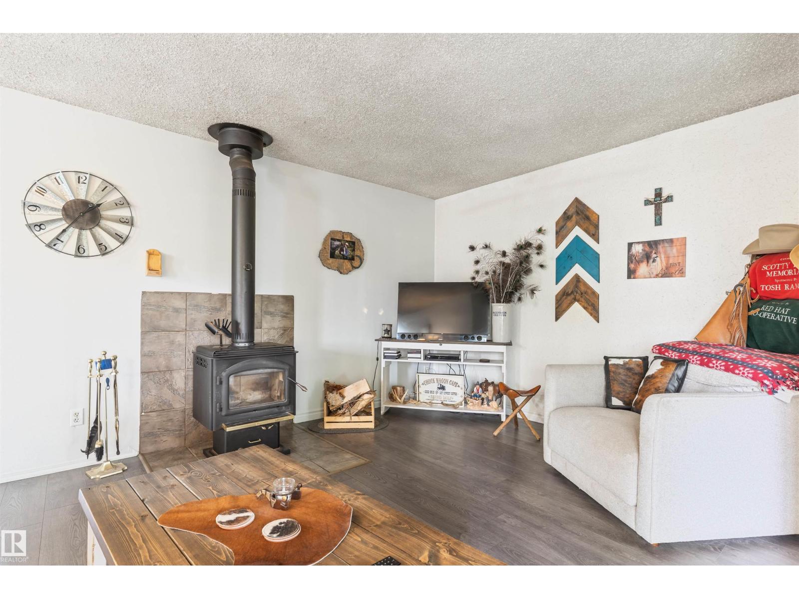20 Township 484 RD - 28