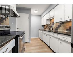 101 724 Sea Terr, Victoria, BC V9A3R6 Photo 11