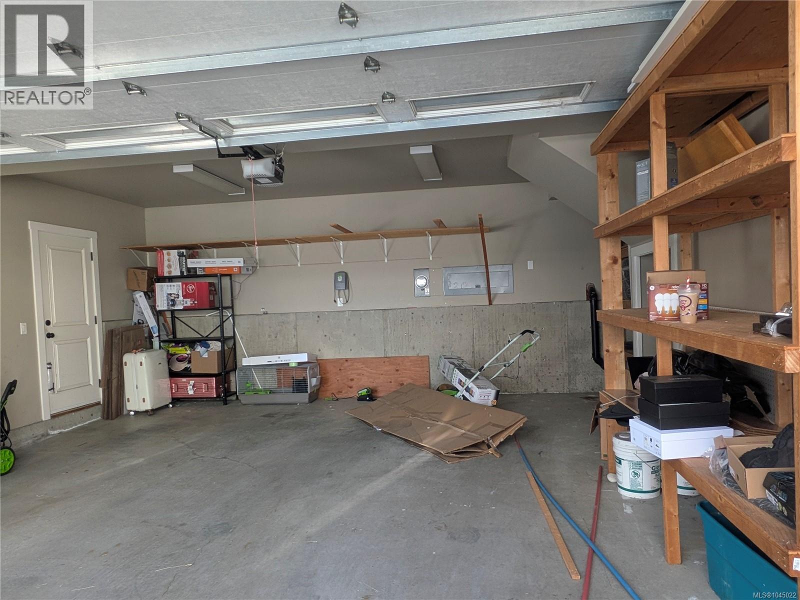 1227 Freshwater Cres - Image 13