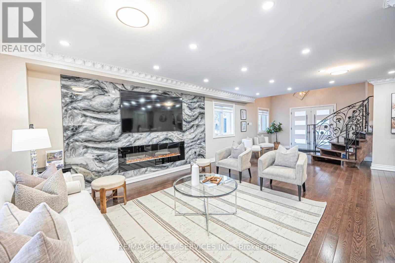 247 SAND ROAD - Image 4