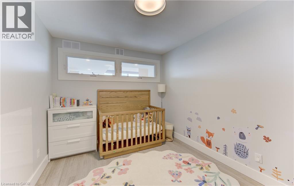 #1503 6 WILLOW Street - Image 23