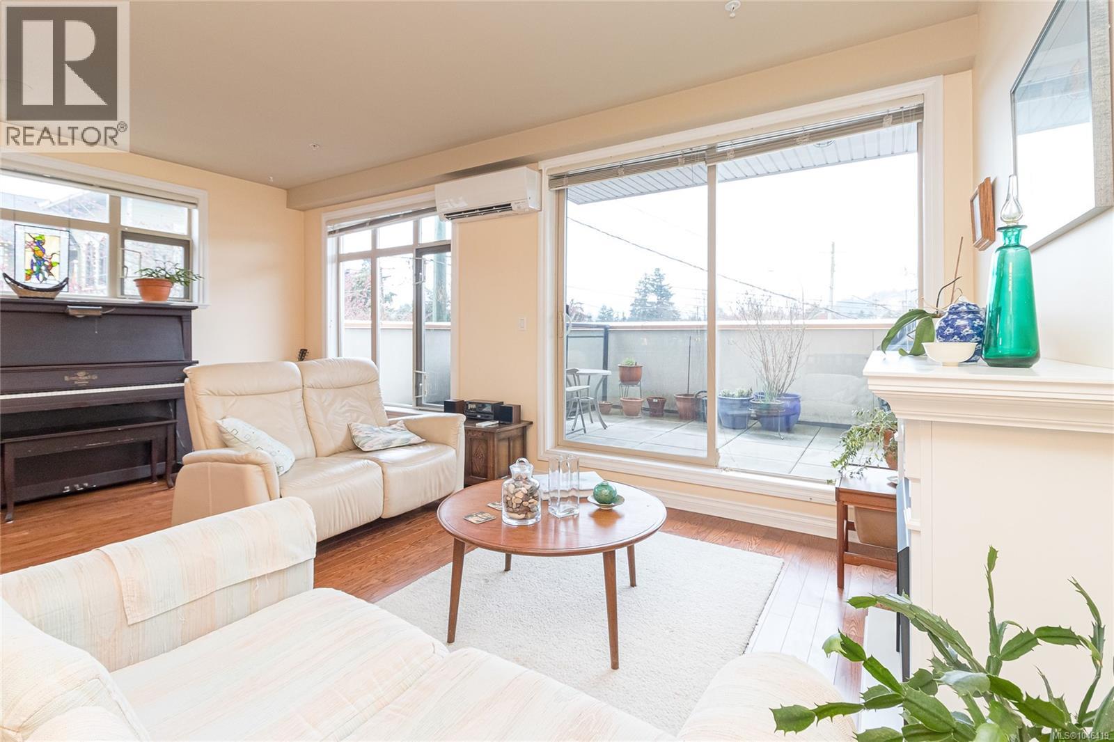 #216 866 Goldstream Ave - Image 5