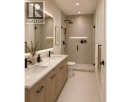 Bathroom - A 2550 Sinclair Rd, Saanich, BC V8N1B8 Photo 8