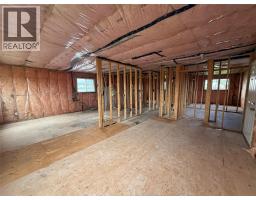 Primary Bedroom - 5016 51 Avenue, Pouce Coupe, BC V1G2C0 Photo 7