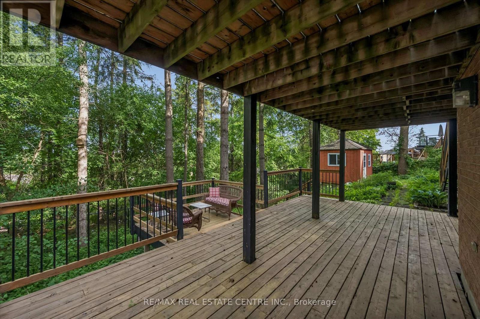 21 TINATAWA COURT - Image 29