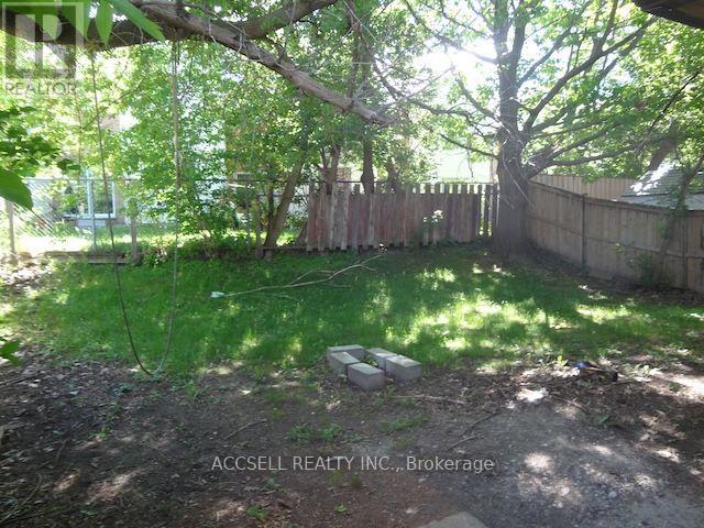 28 HARCOURT CRESCENT — photo 2