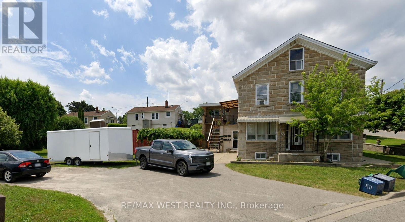 55 JOHN STREET N - 1
