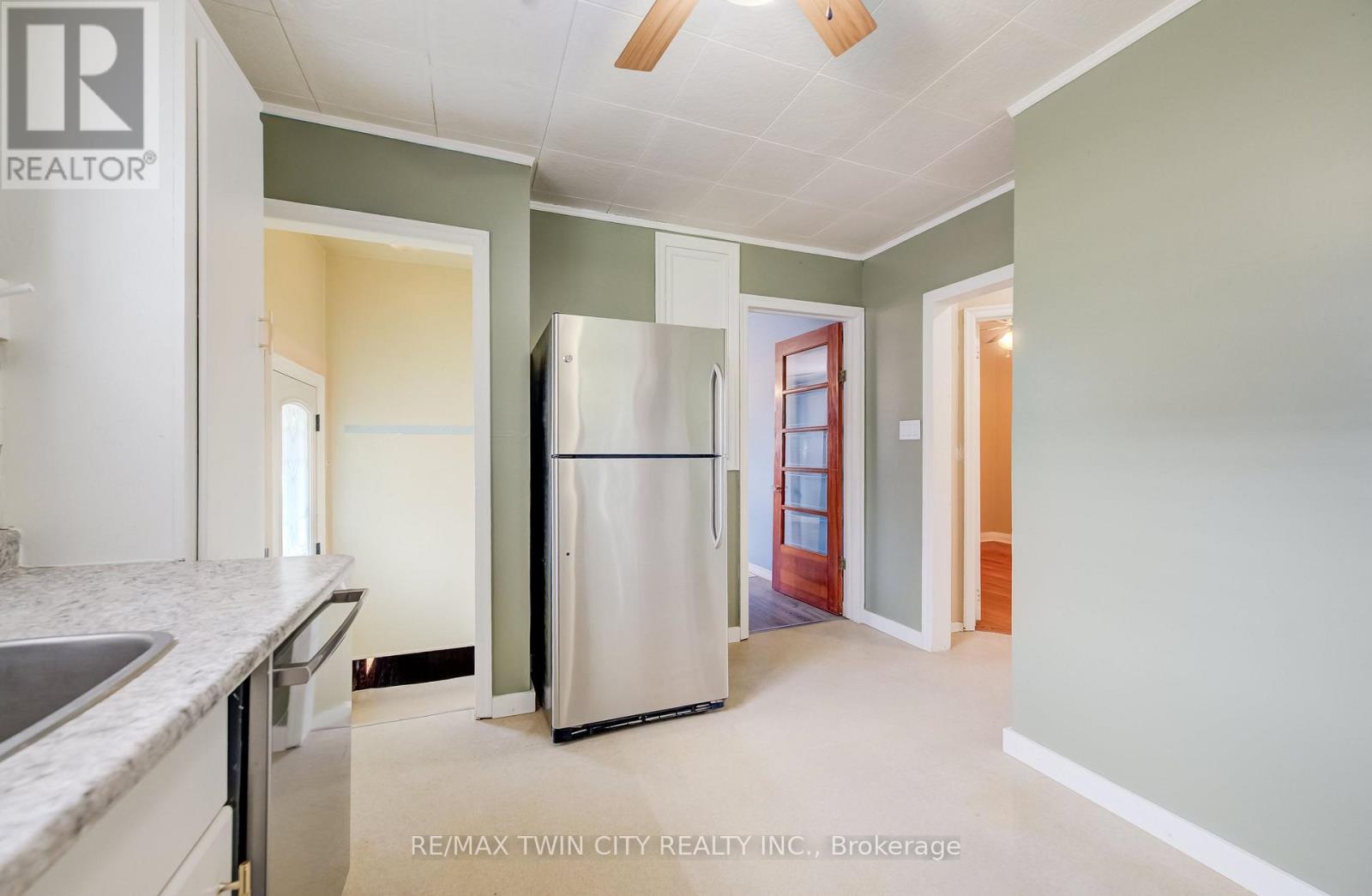 130 SYDENHAM STREET - Image 12