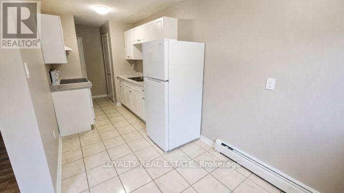 #306 601 BARBER AVENUE N - 2