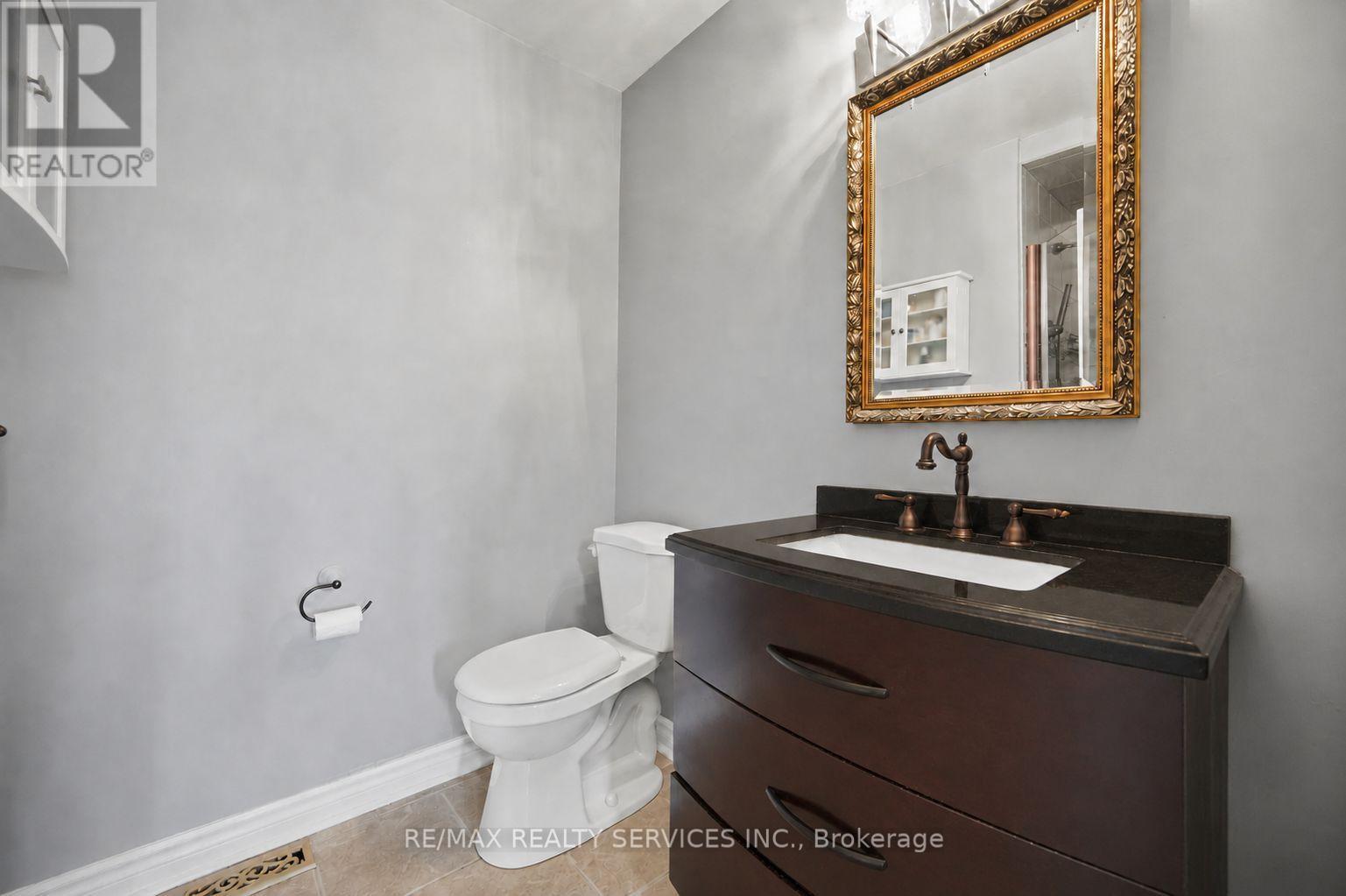 10 HARTNELL SQUARE - Image 17