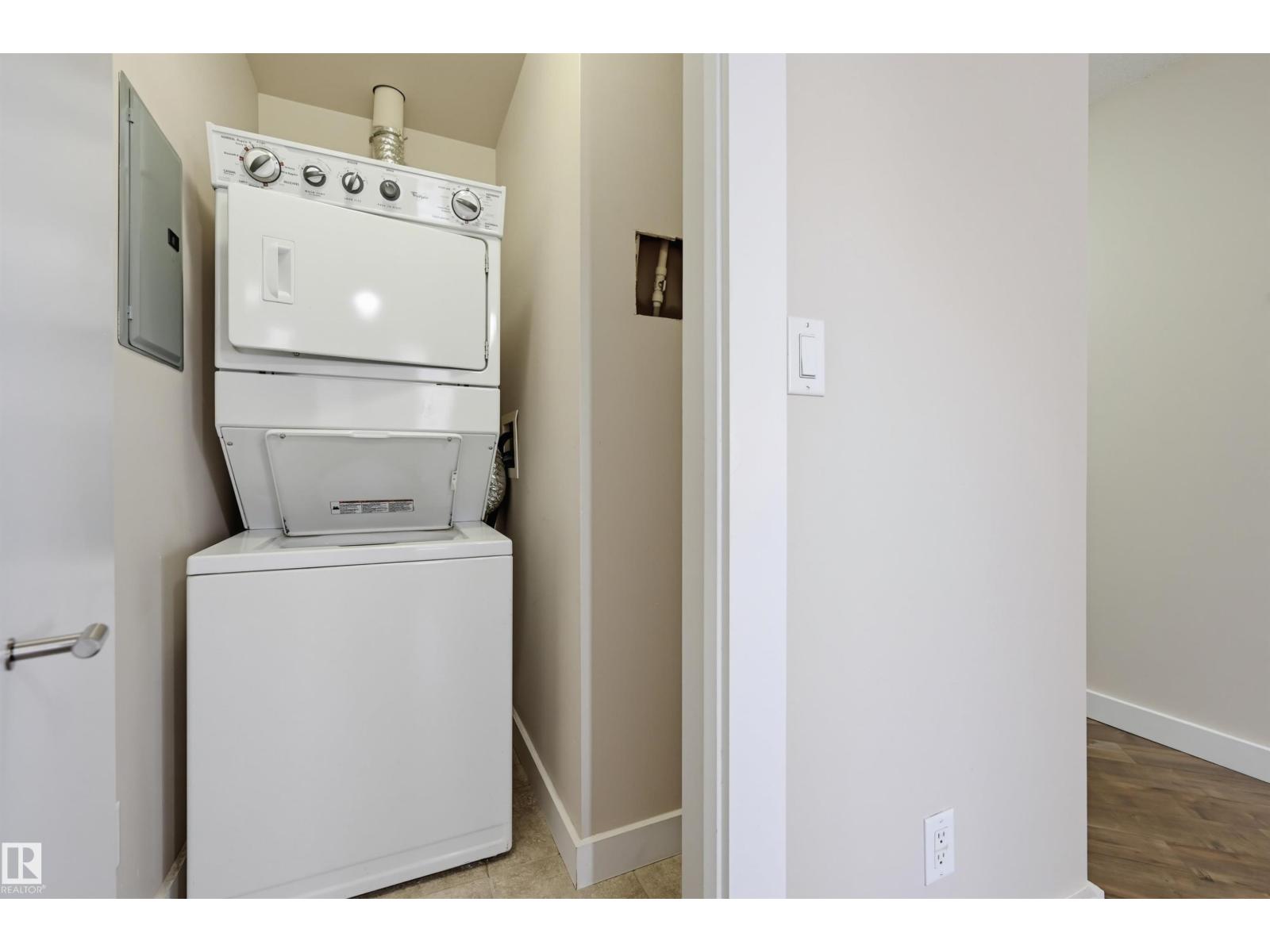 #801 10136 104 ST NW - Image 21