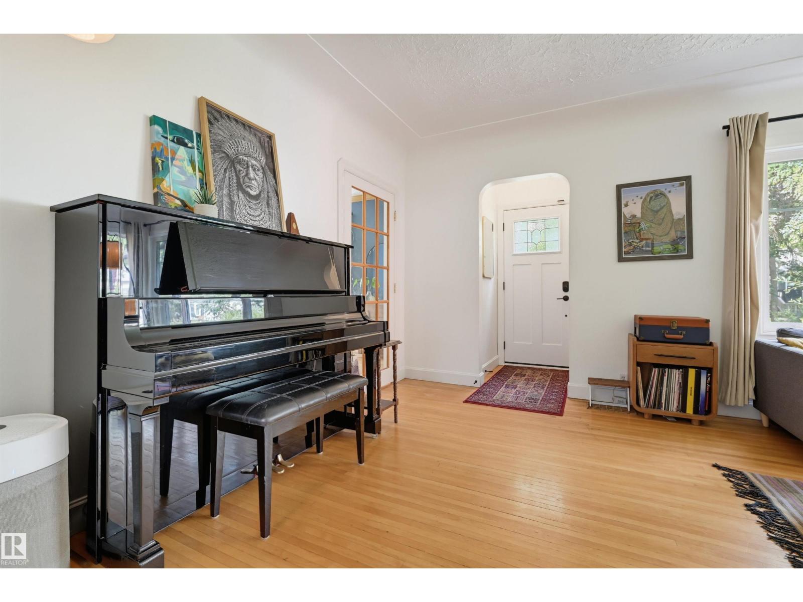 11635 126 ST NW - Image 11
