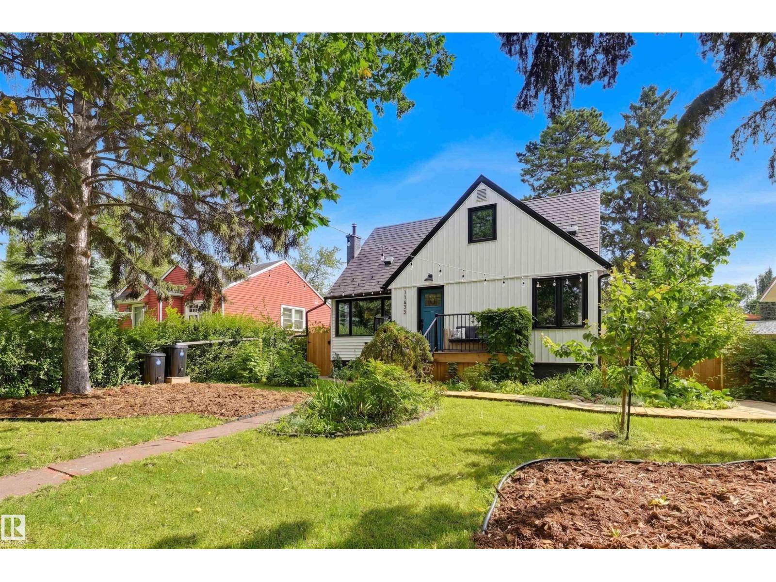 11635 126 ST NW - 2