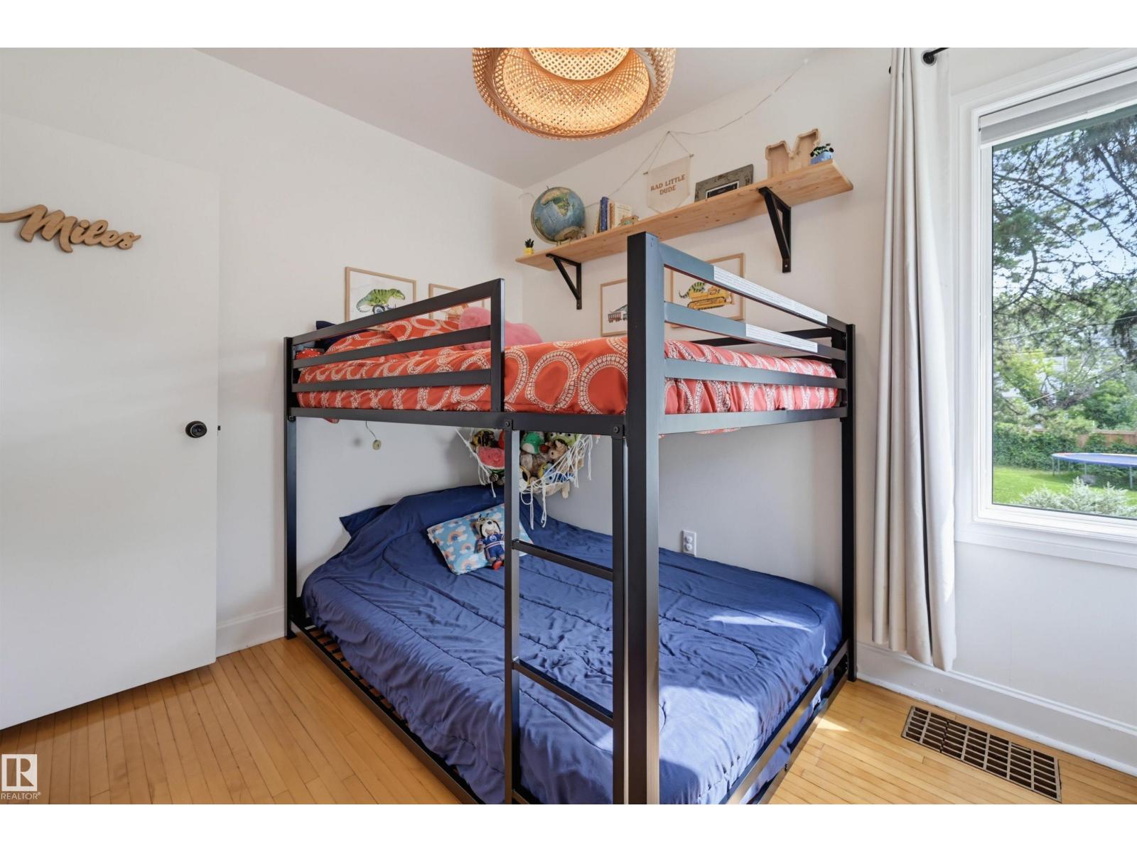 11635 126 ST NW - Image 24