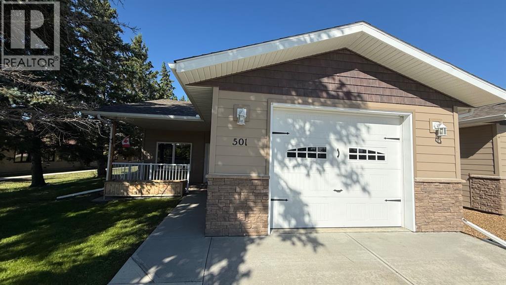 501 5 Street W - 2