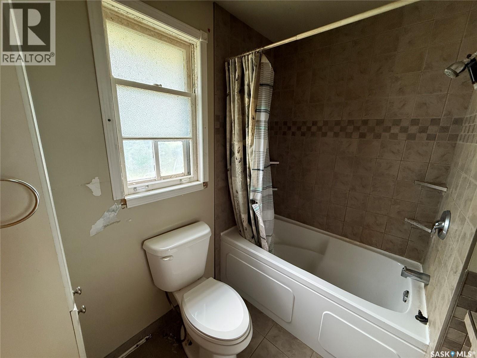 11 Bison STREET - Image 11