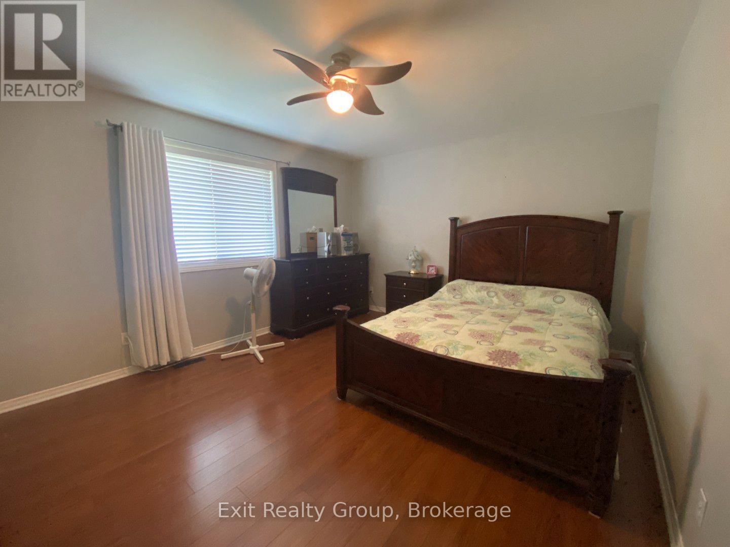 60 OAK RIDGE BOULEVARD - 28