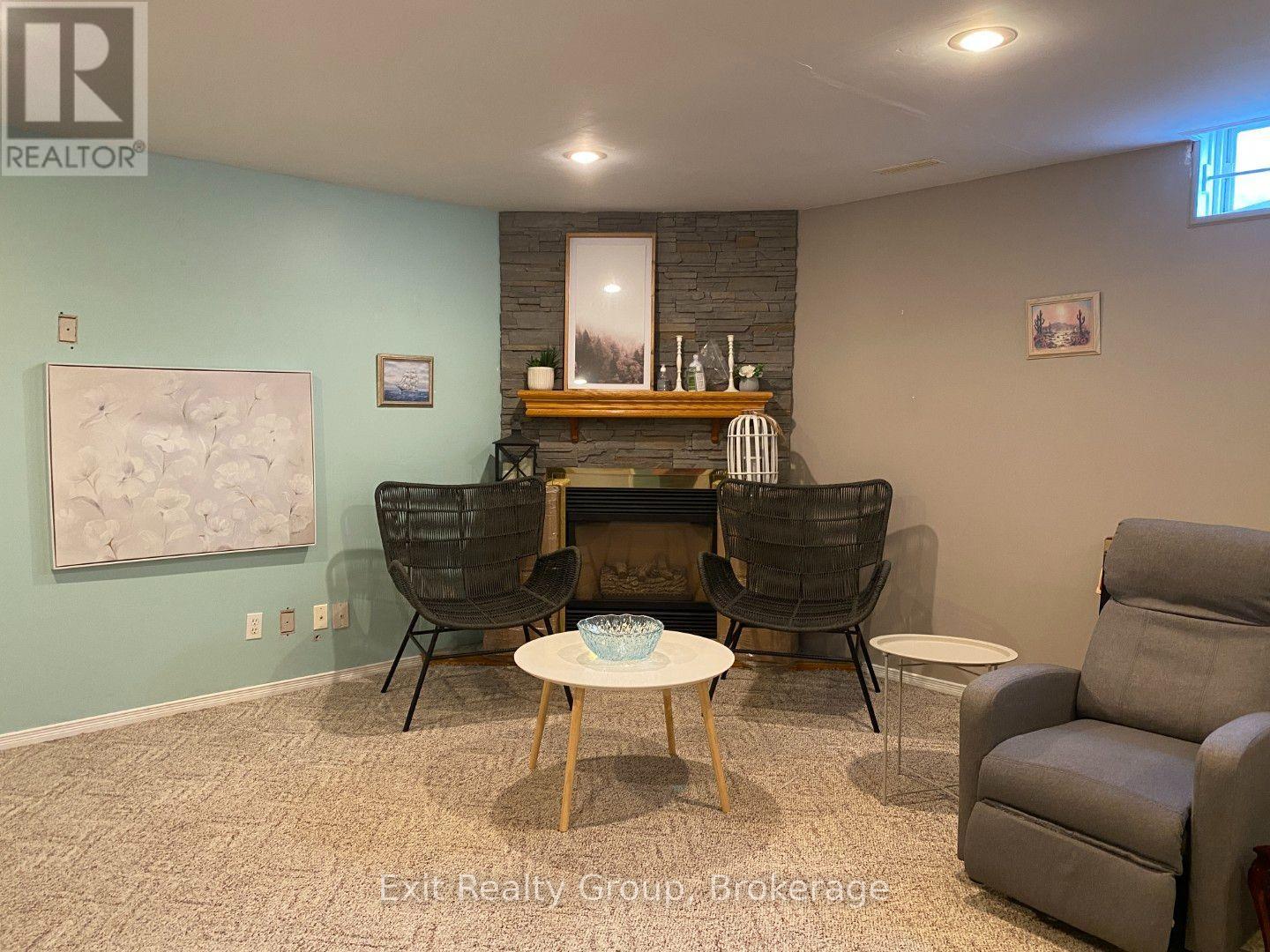 60 OAK RIDGE BOULEVARD - Image 31