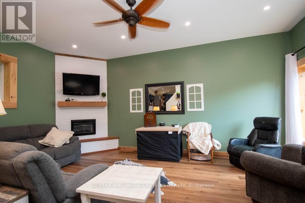 318 & 321 CAVES ROAD - 4
