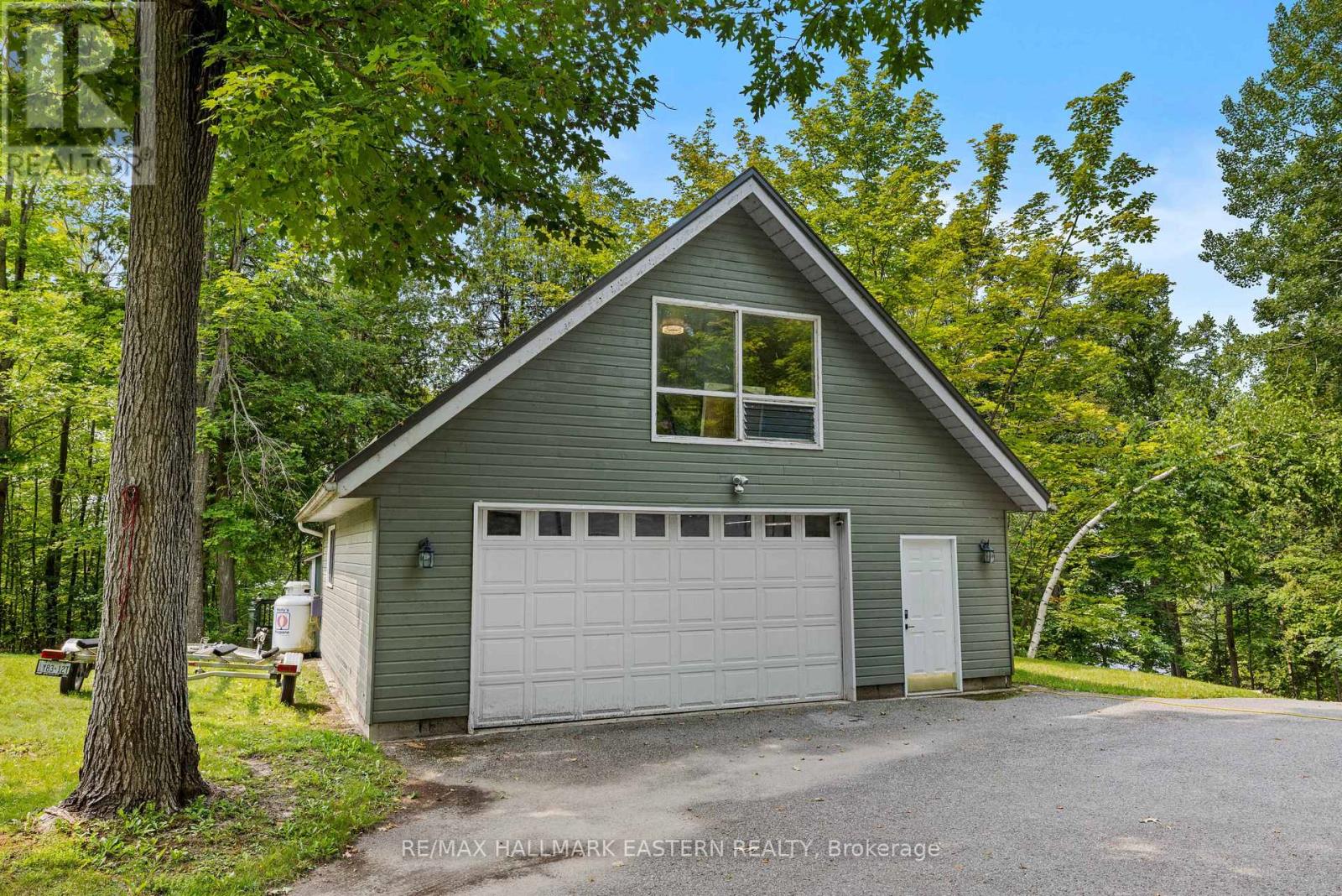 28 MAPLEWOOD COURT - Image 25