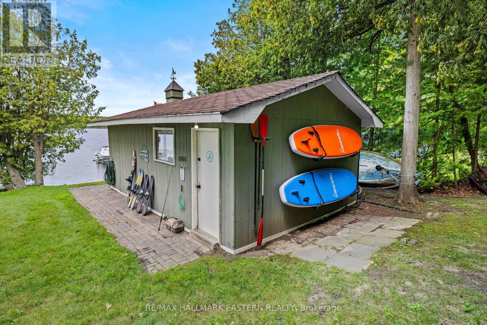 28 MAPLEWOOD COURT - Image 28