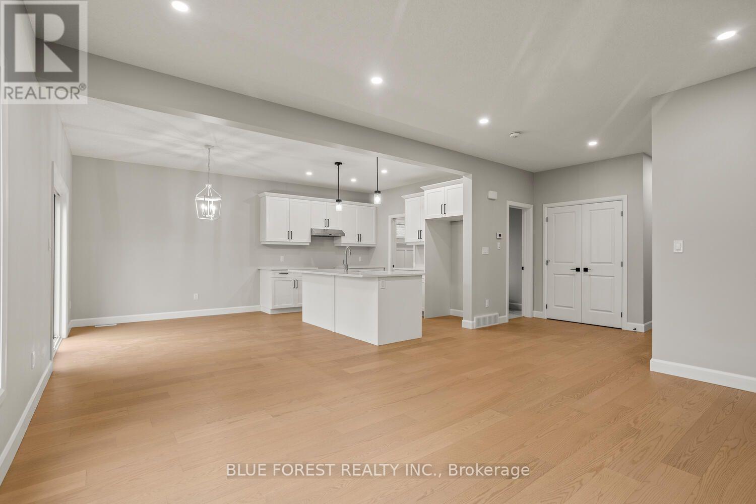 LOT 21 AYRSHIRE AVENUE - 22
