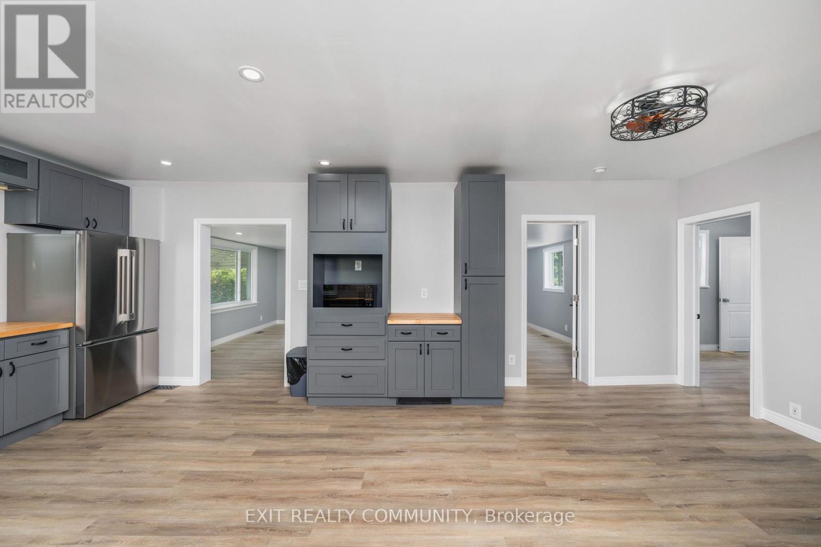 6594 JAMES STREET - 8