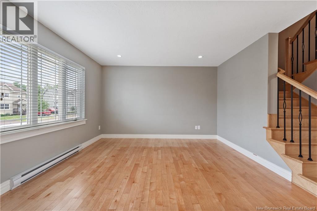 38 Caspian Court - 3