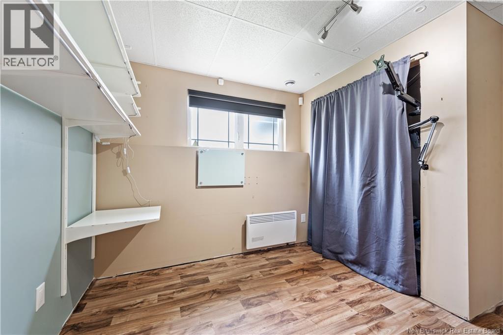 38 Caspian Court - 29