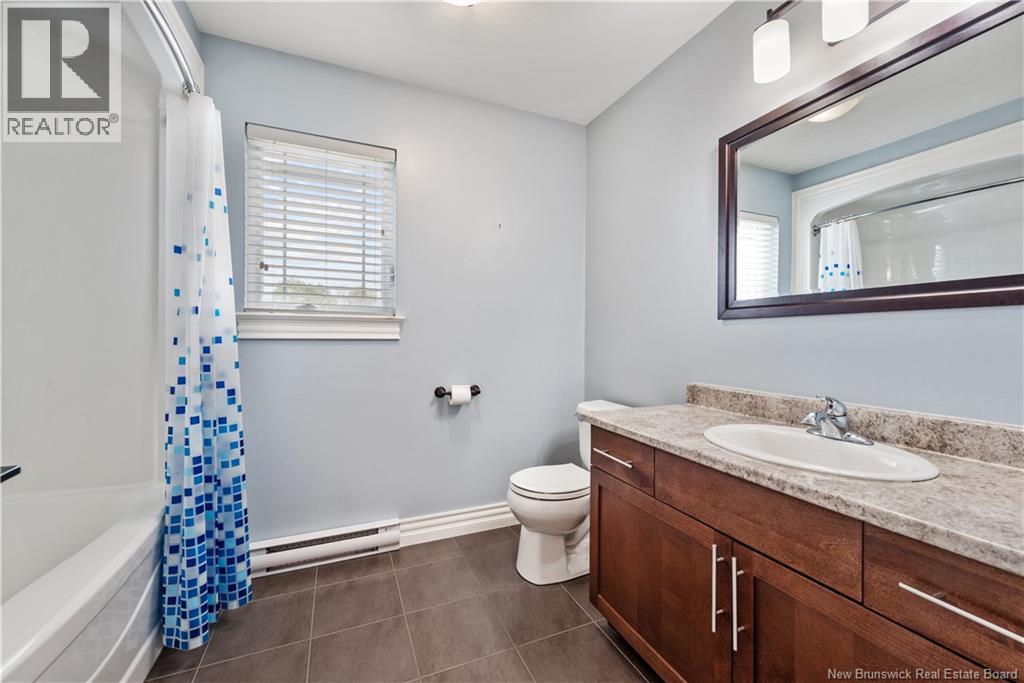 38 Caspian Court - 24