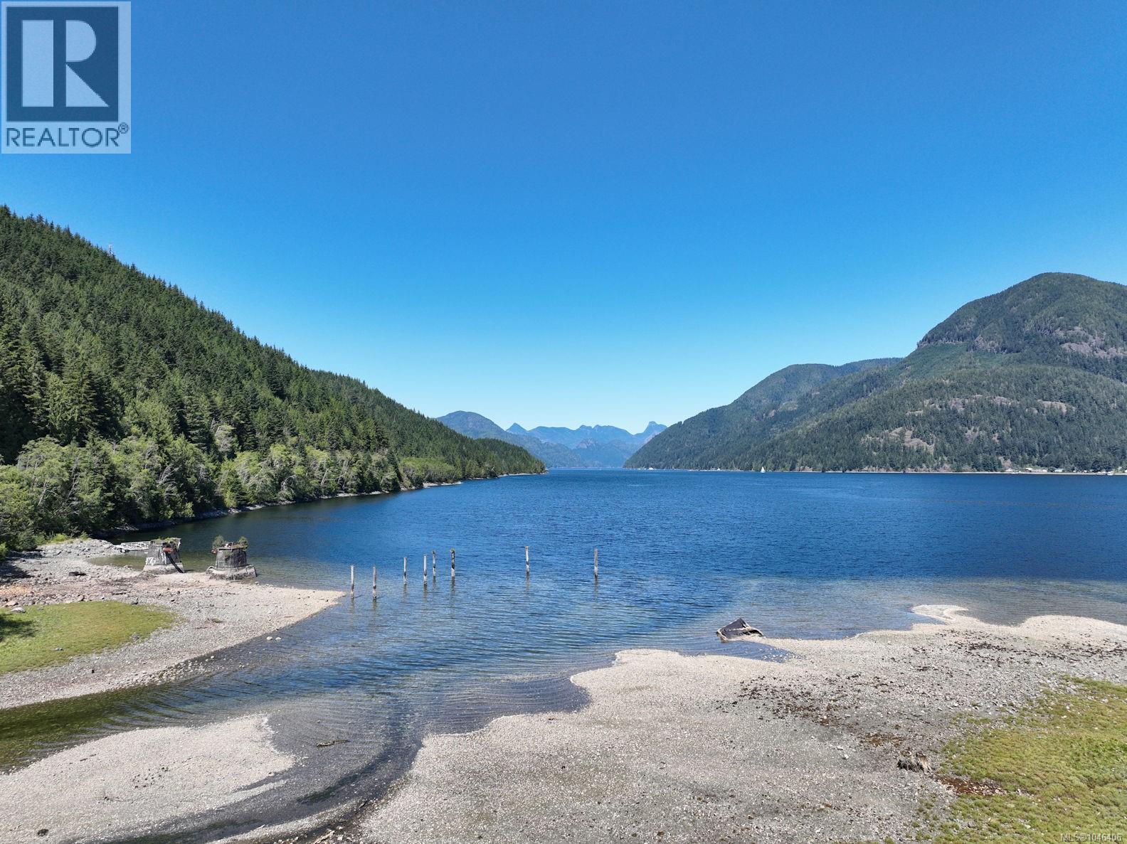 DL389 McBride Bay - Image 5
