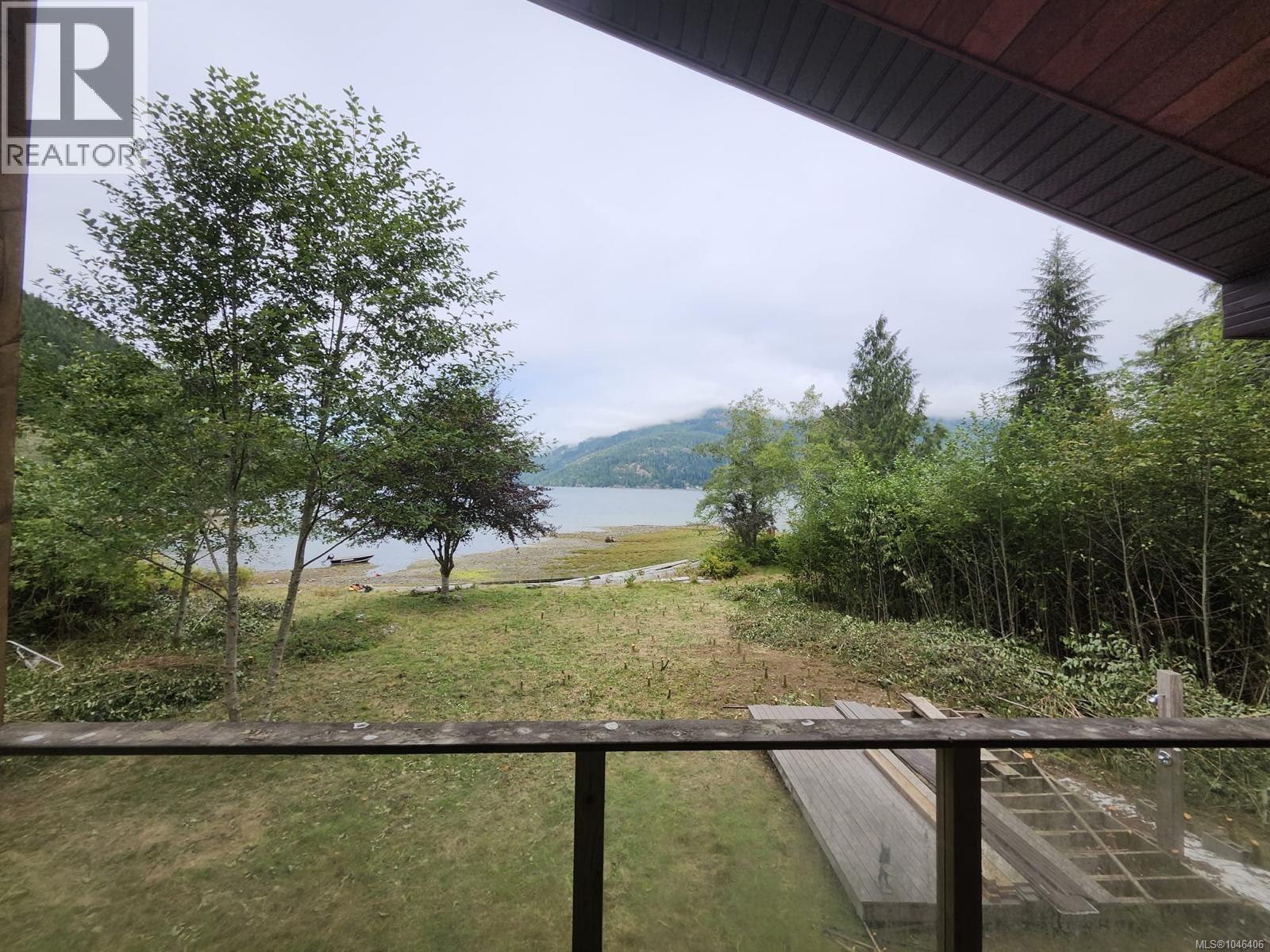 DL389 McBride Bay - Image 4