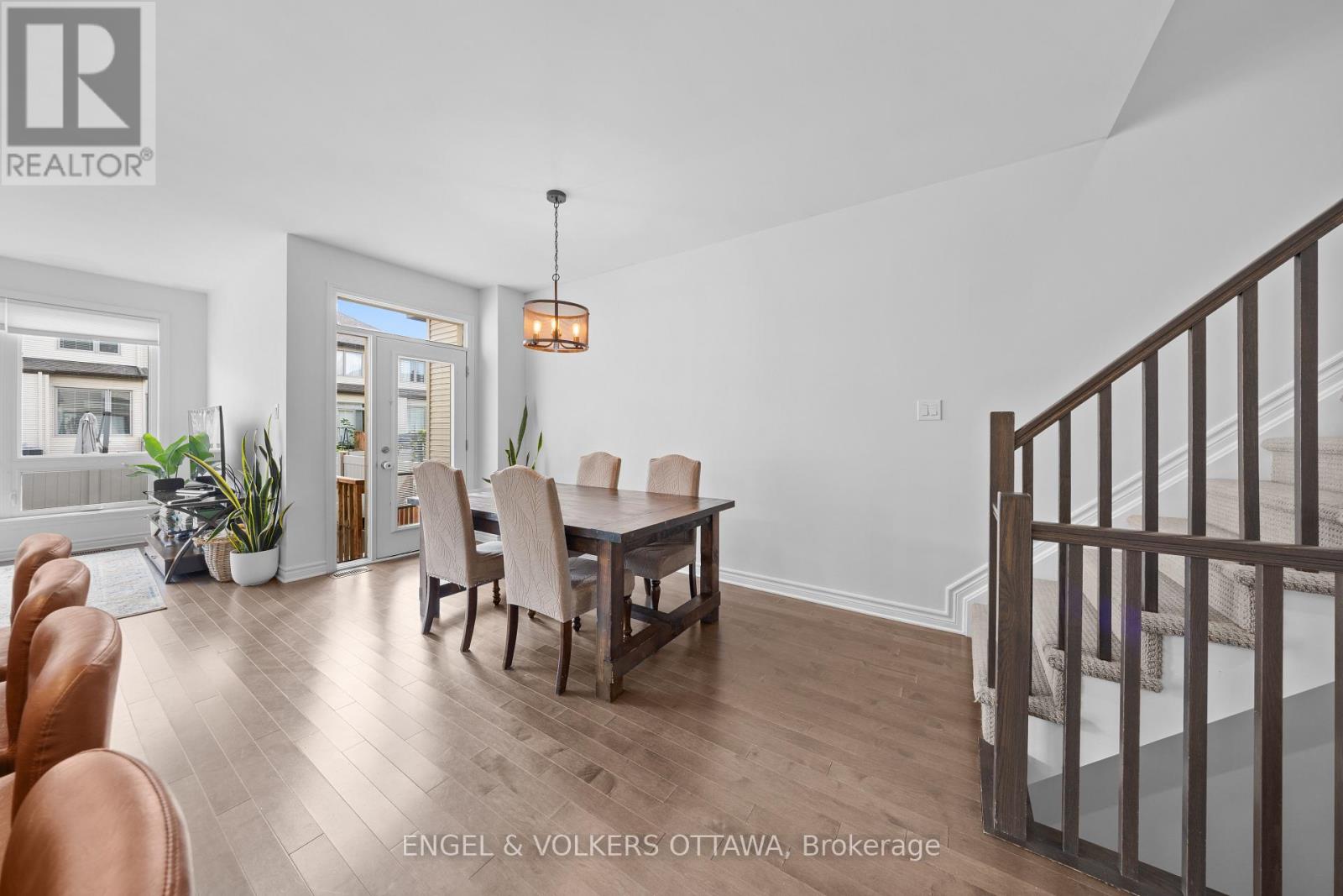 3 Bed, 4 Bath House for Rent in Ottawa – 519 BORBRIDGE AVENUE, Ottawa – MLS# X13689282 - Image 11