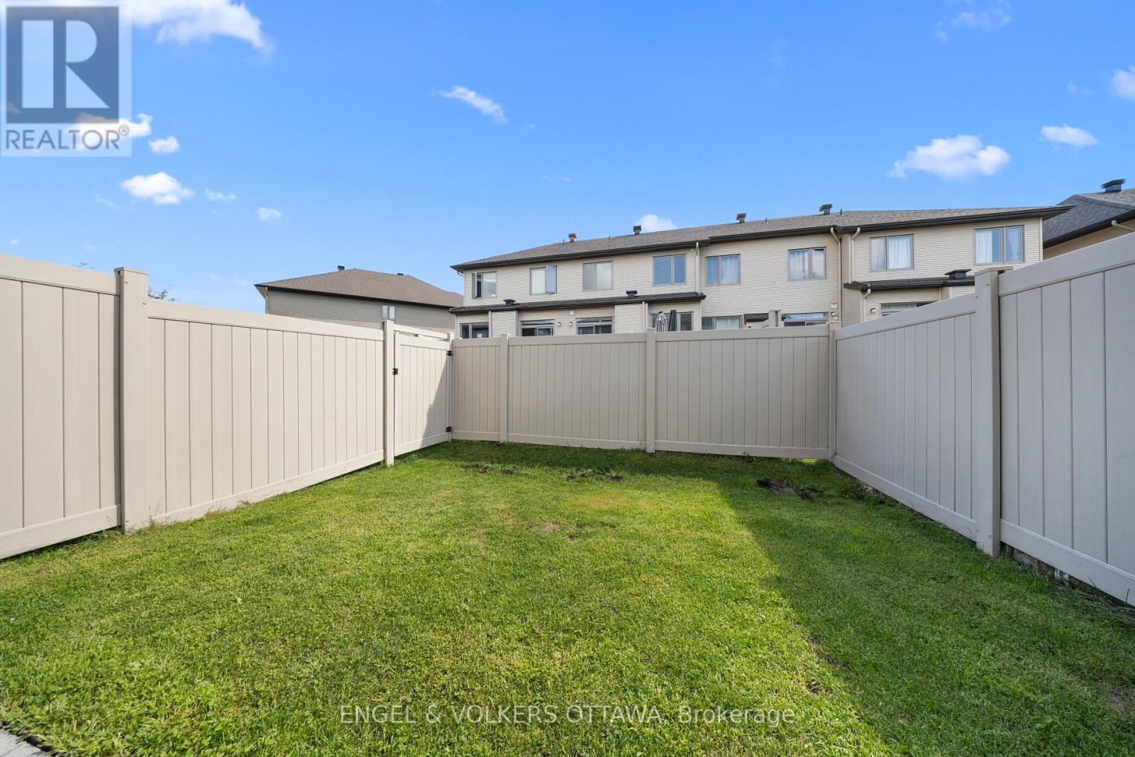 3 Bed, 4 Bath House for Rent in Ottawa – 519 BORBRIDGE AVENUE, Ottawa – MLS# X13689282 - Image 29