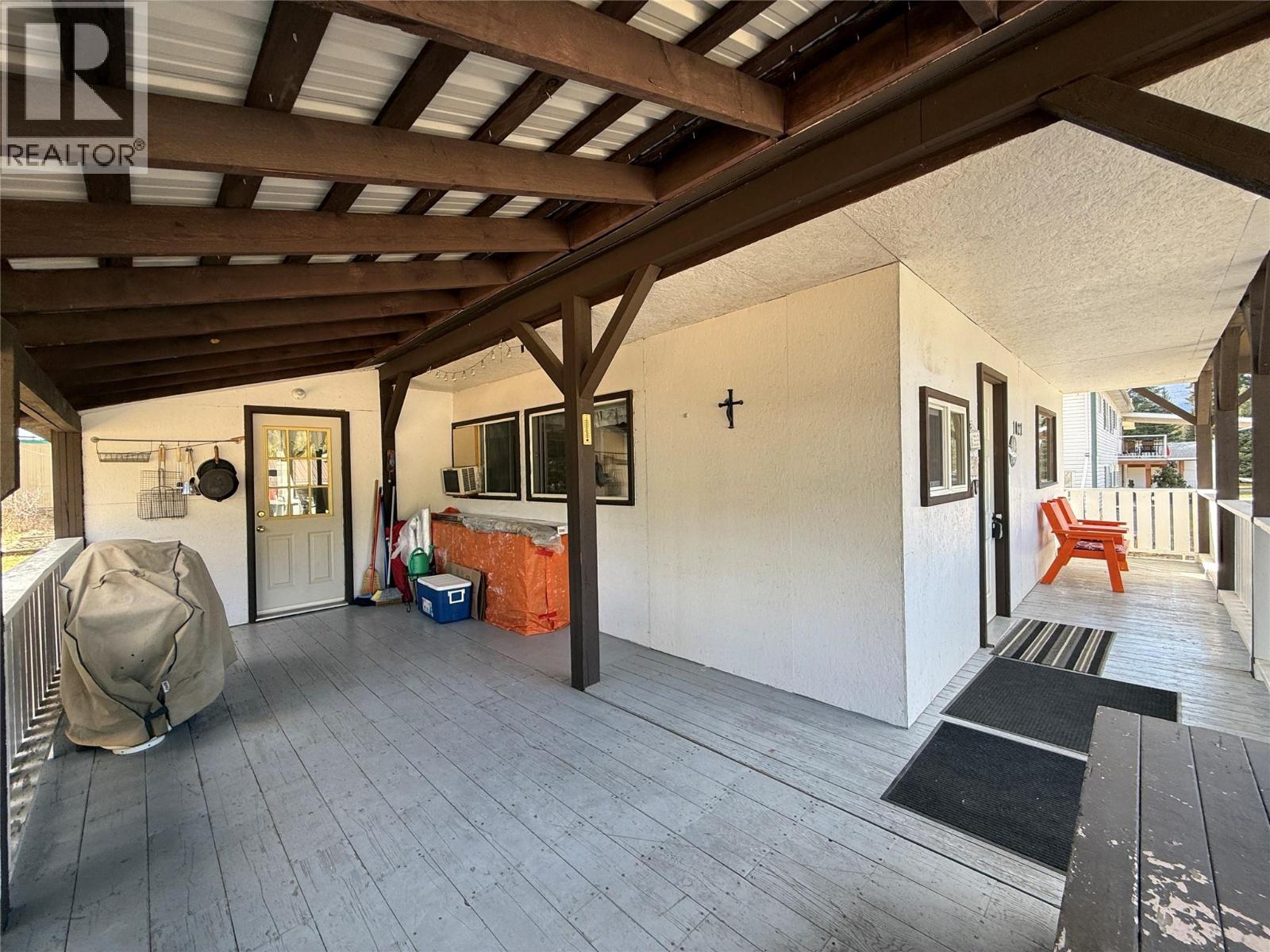 1021 Garden Road, South Slocan
