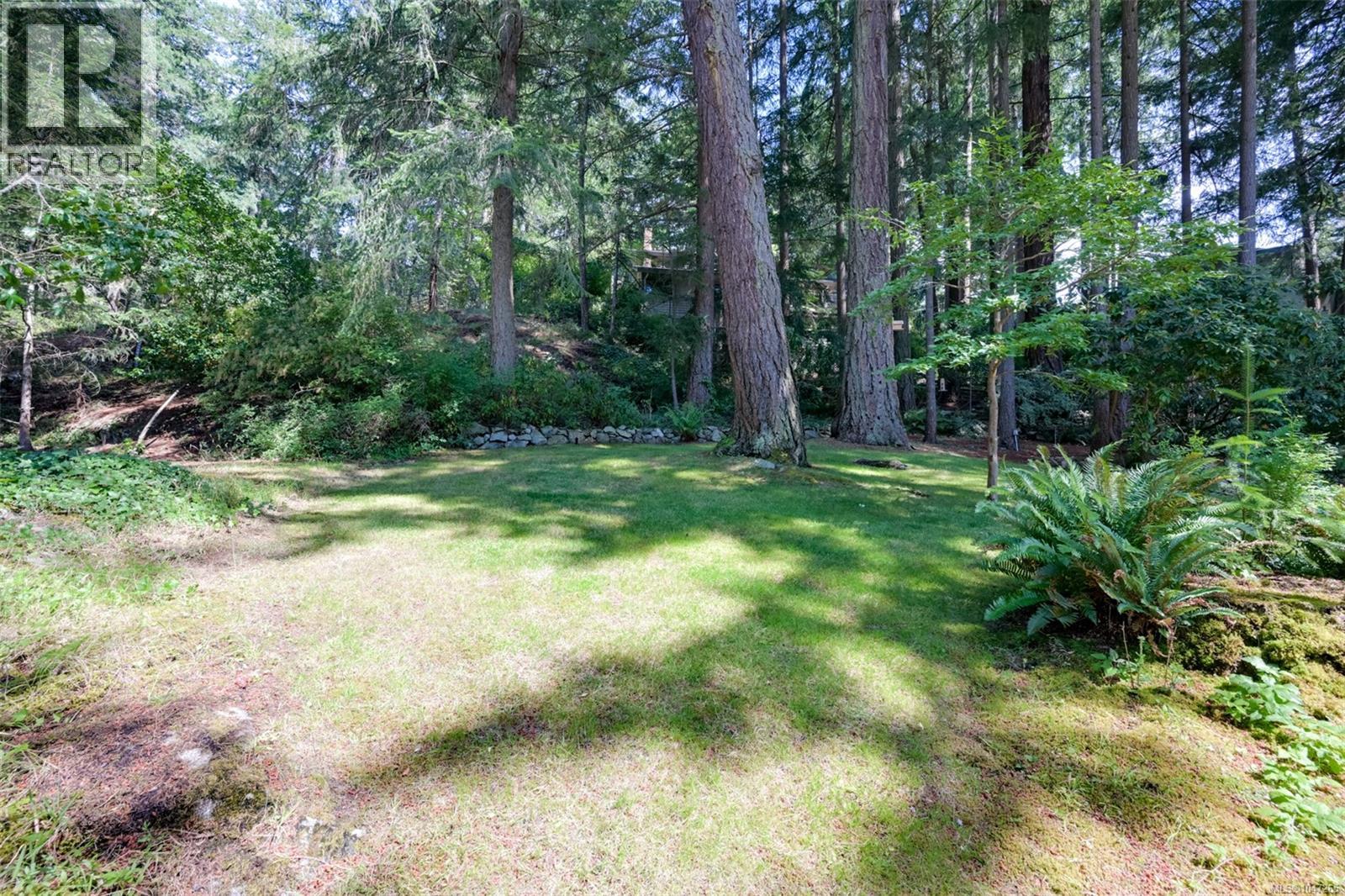 978 Fir Tree Glen - Image 80
