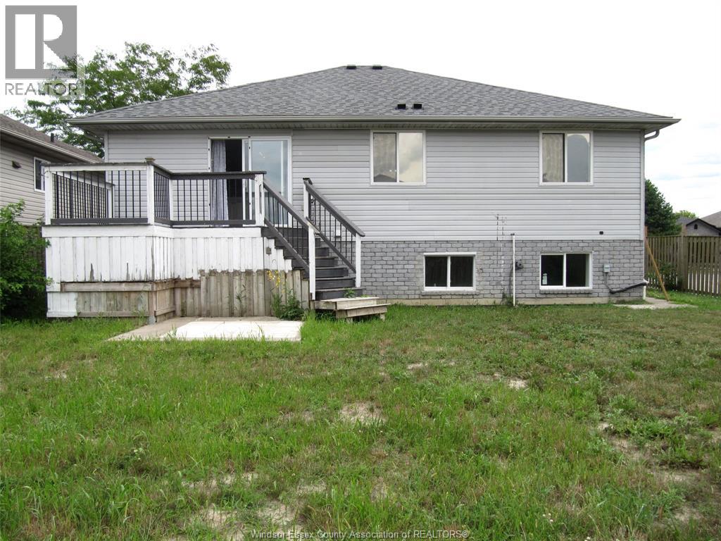 1495 Clover AVENUE - 30