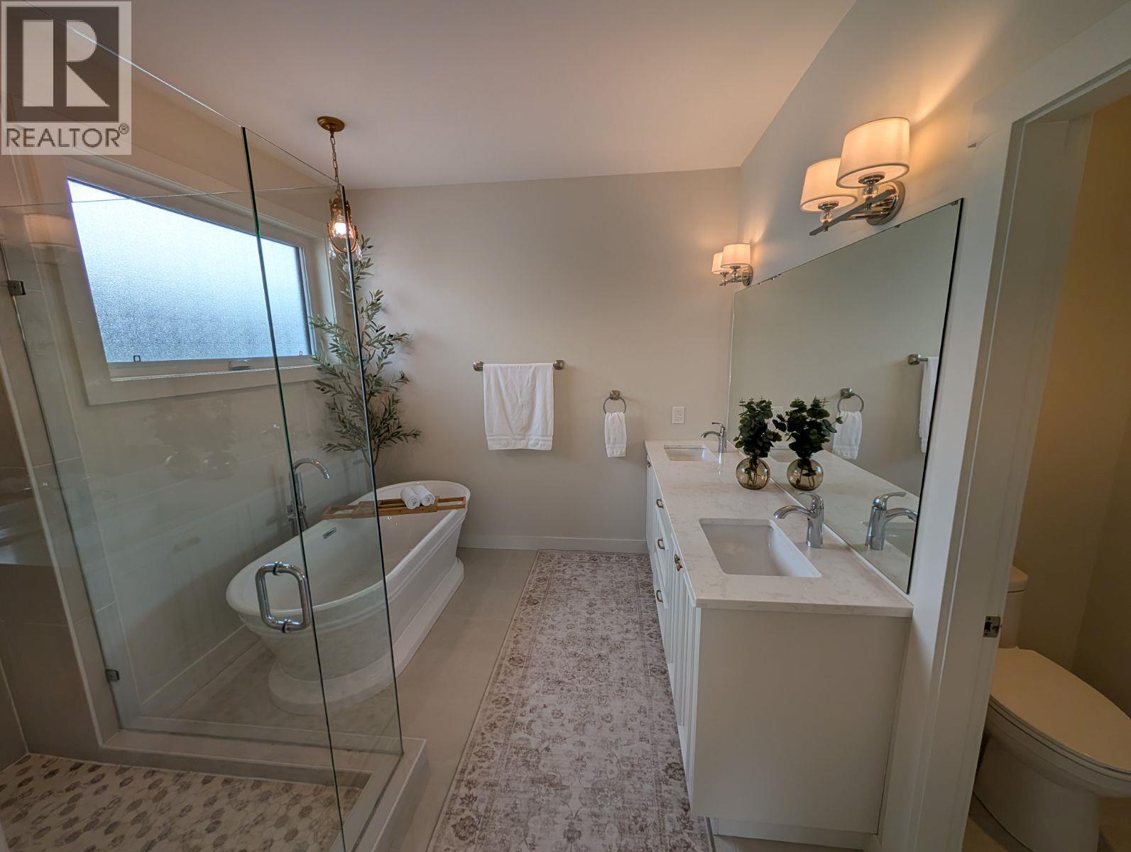  1907 Hemmerling Court, Kelowna