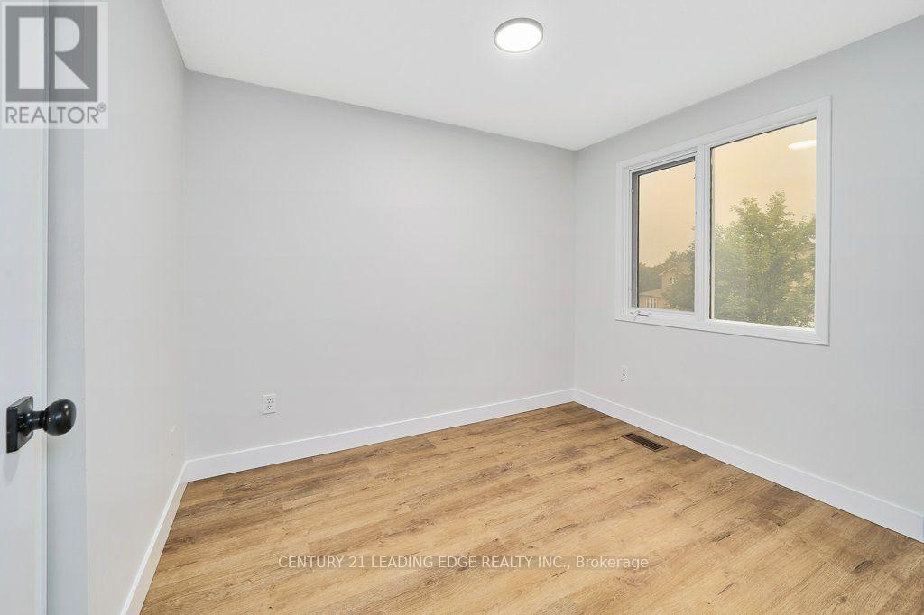 137 TIMBER MILL AVENUE - Image 34