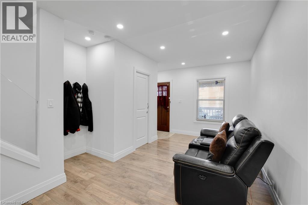 100 GIBSON Avenue - 10