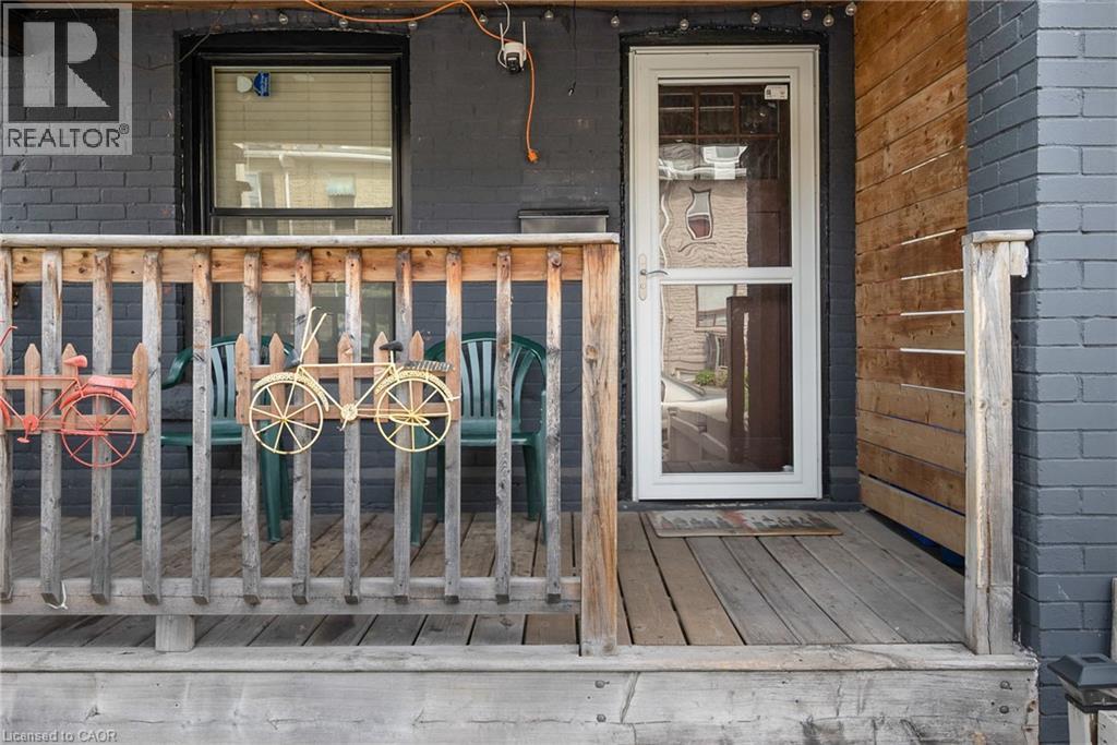 100 GIBSON Avenue - 6