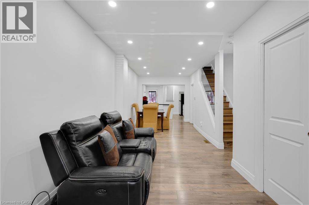 100 GIBSON Avenue - 9