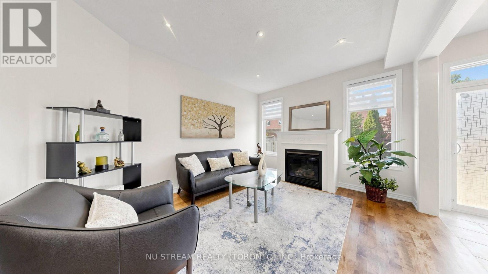 16 RADMORE PLACE - 13