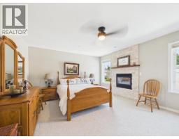 Laundry room - 3400 Ontario Ave, Powell River, BC V8A5M7 Photo 8