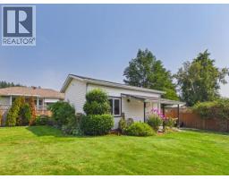 3pc Ensuite bath - 3400 Ontario Ave, Powell River, BC V8A5M7 Photo 11
