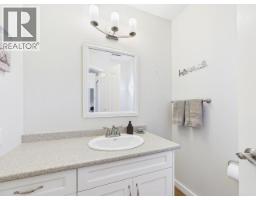 3400 Ontario Ave, Powell River, BC V8A5M7 Photo 41